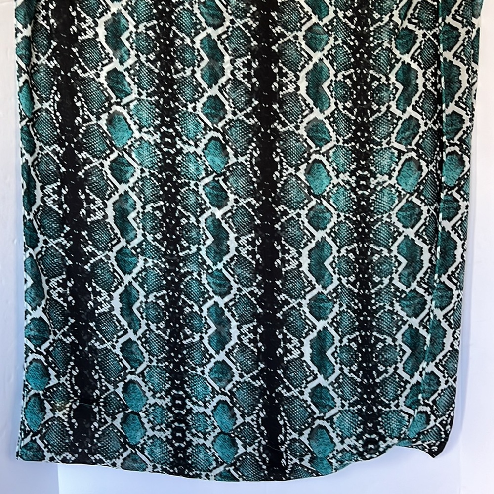 Calvin Klein Scarf - image 3